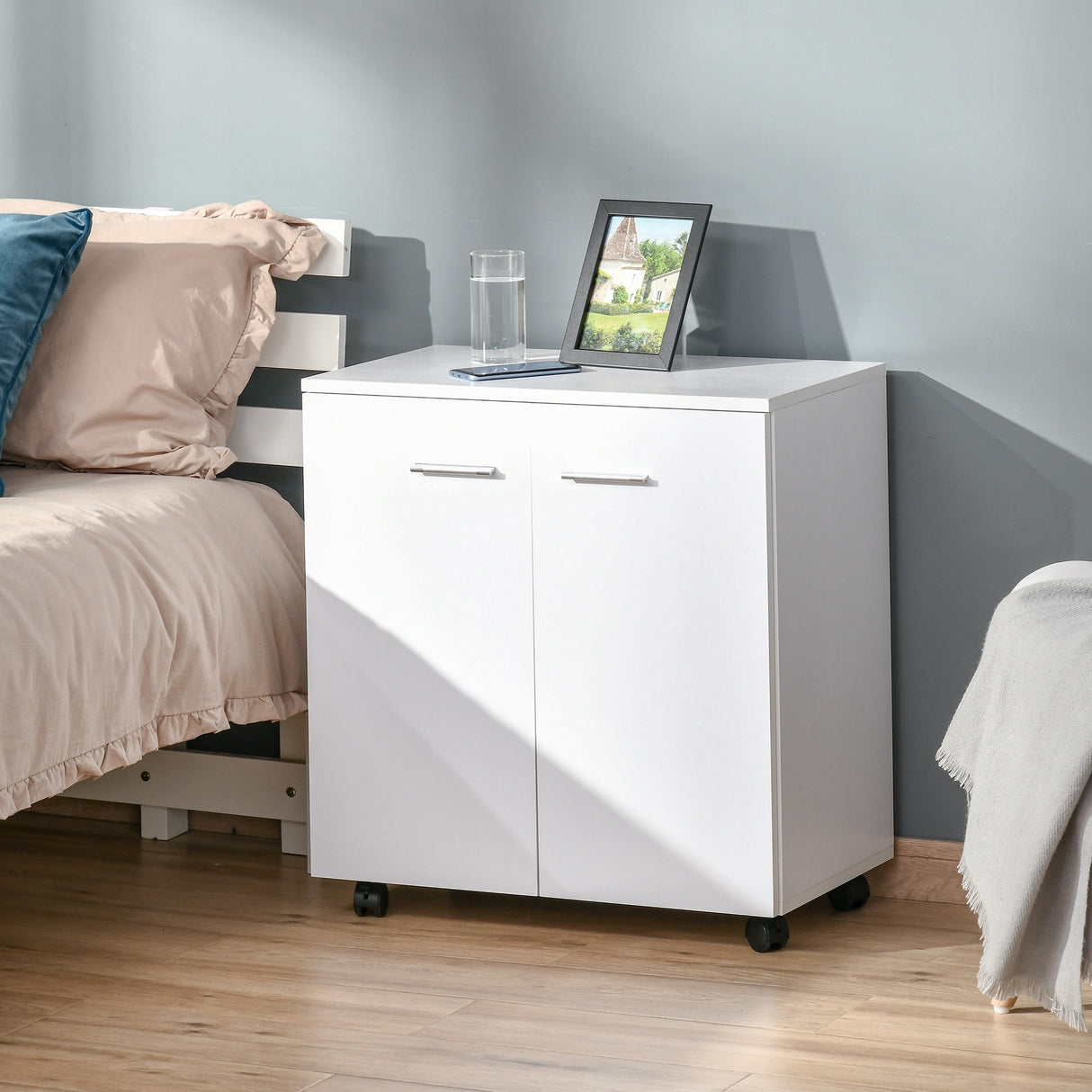 easycomfort easycomfort mobiletto in legno con ruote e 2 ante 60x35x65cm bianco violaceo ean 8054144131573