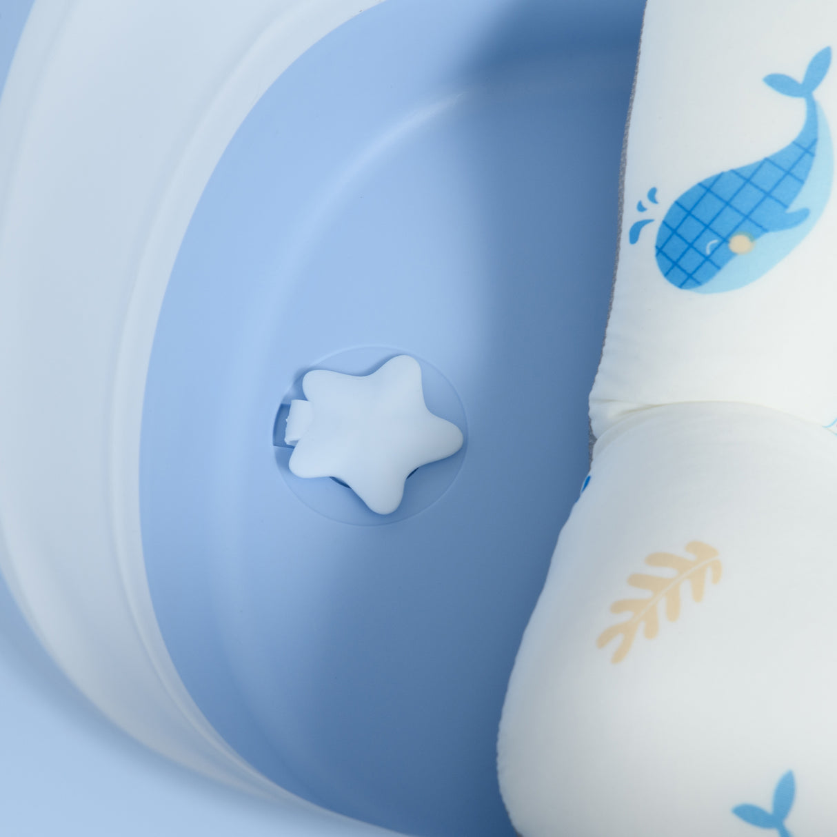 easycomfort easycomfort vaschetta bagnetto pieghevole bambini 0 6 anni con cuscino e 2 ripiani 83x48x23 5 cm blu e bianco