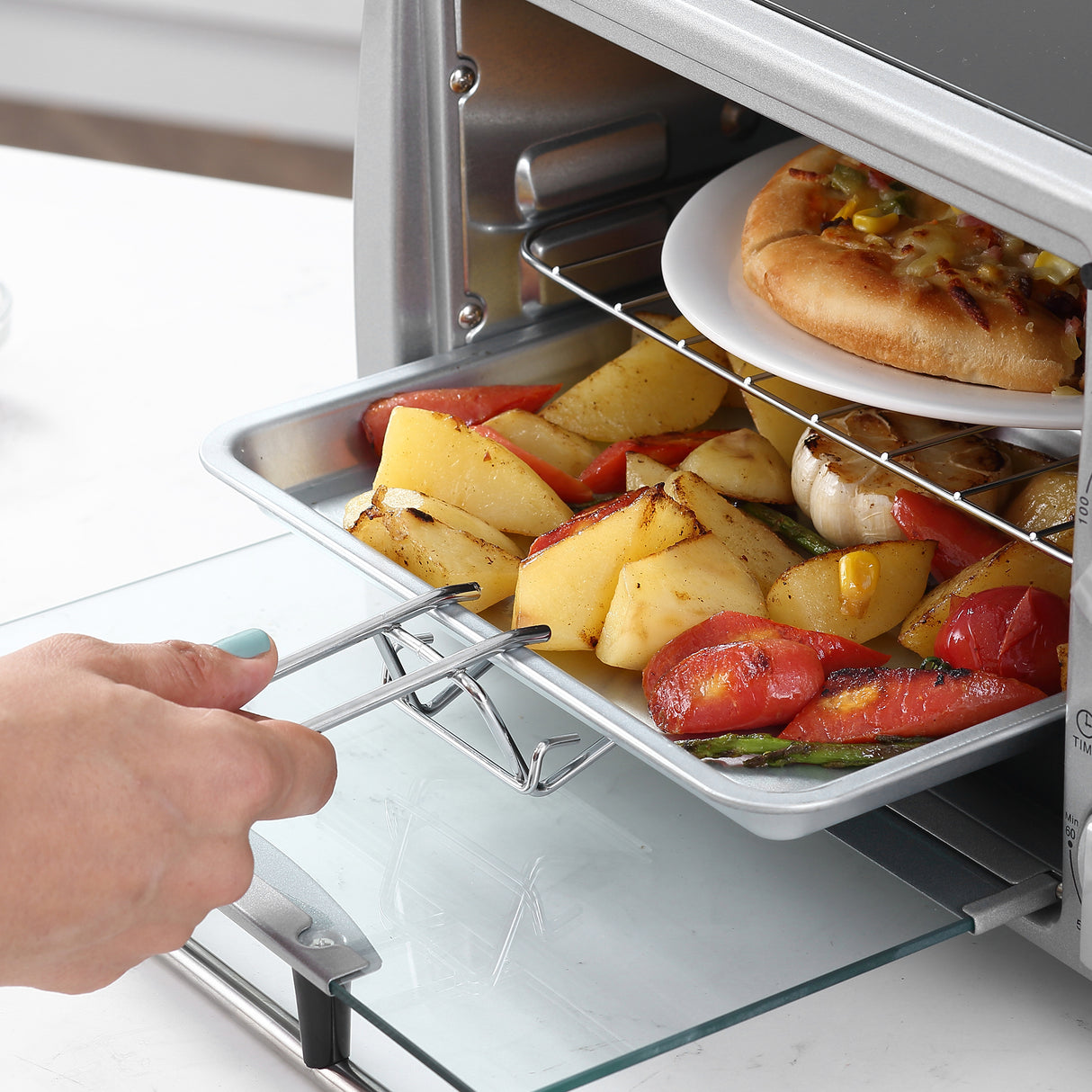 easycomfort easycomfort fornetto elettrico 10l temperatura regolabile e timer griglia e teglia incluse 750w 36.5x26x22cm argento nero