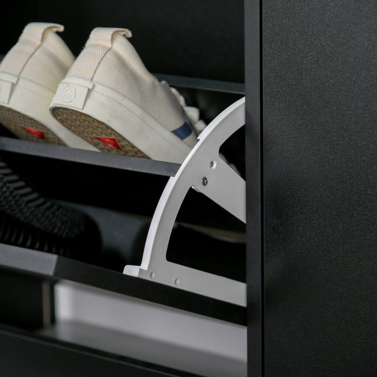 easycomfort easycomfort scarpiera salvaspazio mobile da ingresso porta scarpe moderna in legno nero 8 scomparti 80x24x120cm ean 8054111844451