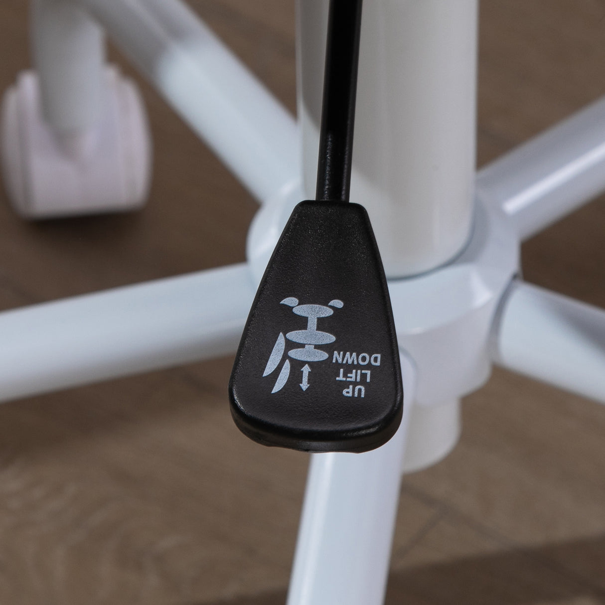 easycomfort easycomfort sedia per scrivania cameretta a forma di cuore con 5 rotelle girevoli ean 8054144131924