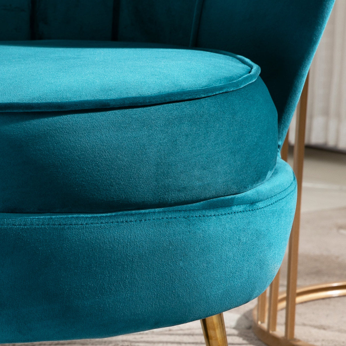 easycomfort easycomfort poltrona design vintage in velluto verde petrolio ean 8054144138367