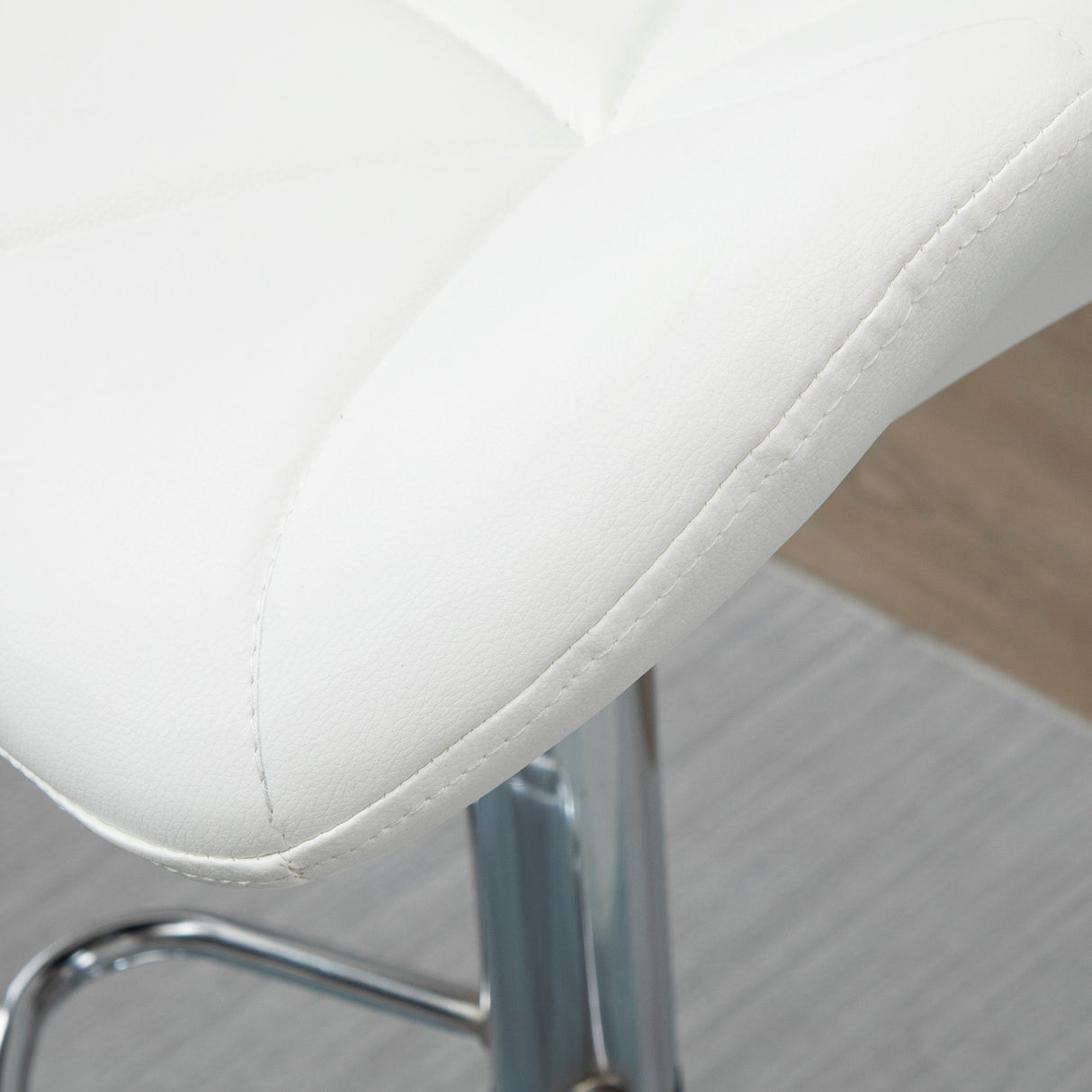 easycomfort easycomfort set 2 sgabelli da bar girevoli con altezza regolabile rivestimento similpelle e base rotonda bianco