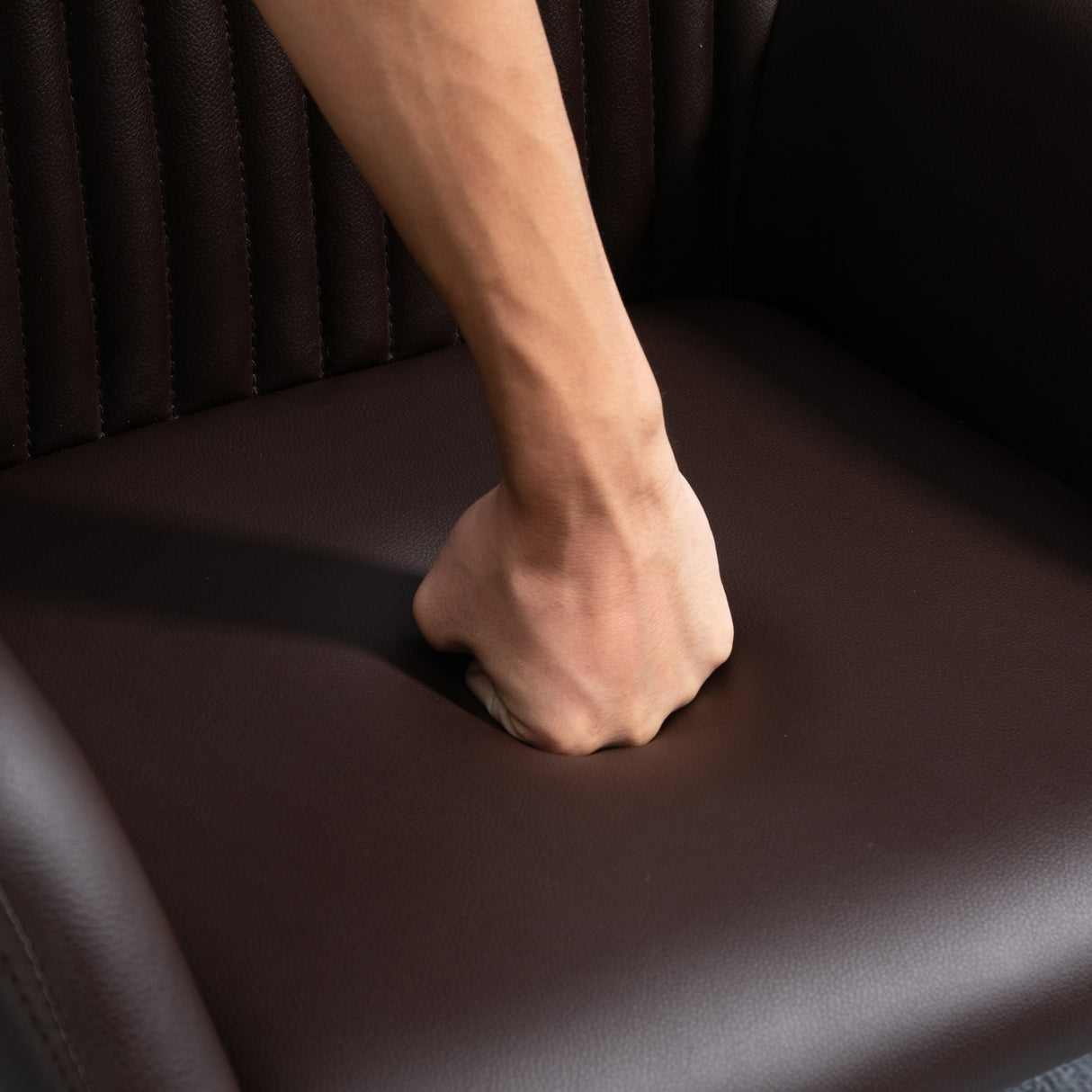 easycomfort easycomfort set 2 sedie moderne per sala da pranzo cucina o soggiorno sedie imbottite in similpelle marrone 60x56.5x85cm