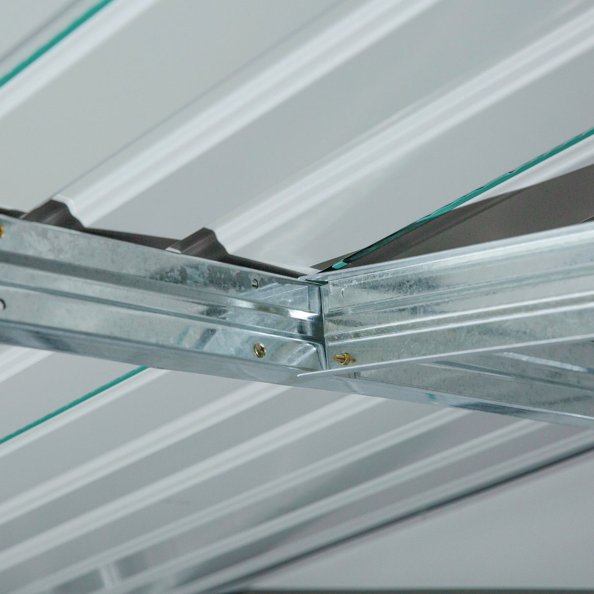 easycomfort easycomfort casetta da giardino con 2 porte scorrevoli e 4 prese daria in acciaio e pp 340x386x200cm verde