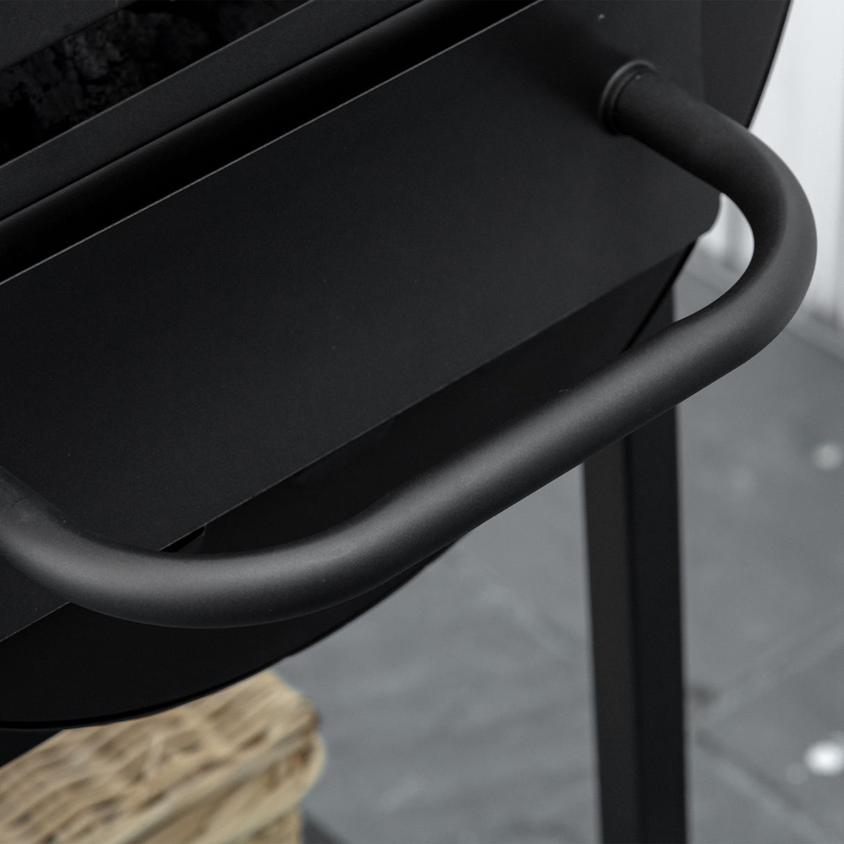 easycomfort easycomfort barbecue in acciaio con 2 griglie indipendenti nero 90cm x 45cm x 96cm ean 8054111849562