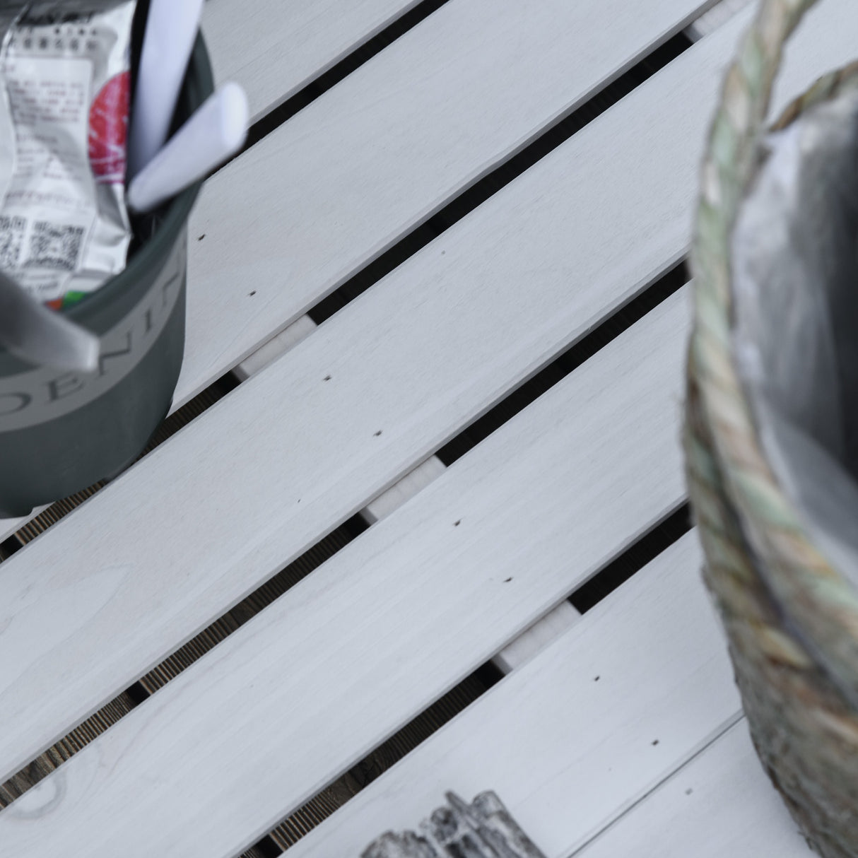 easycomfort easycomfort panca contenitore in legno di abete cassapanca da esterno con piedini antiscivolo bianco ean 8054144136158