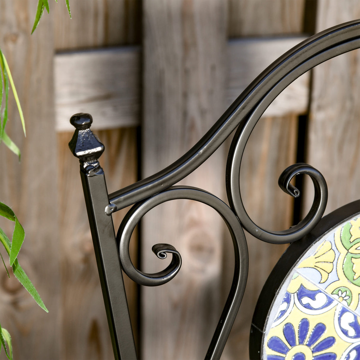 easycomfort easycomfort set tavolo e sedie da giardino 3 pezzi mobili da esterno pieghevoli in metallo con maioliche colorate