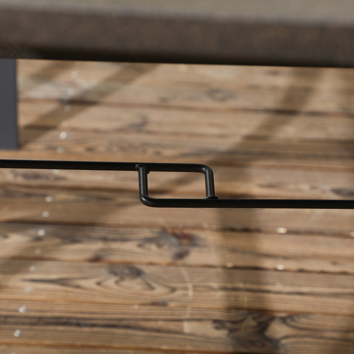 easycomfort easycomfort tavolo da giardino marrone per 4 persone con foro centrale per ombrellone 94l x 94p x 71a cm