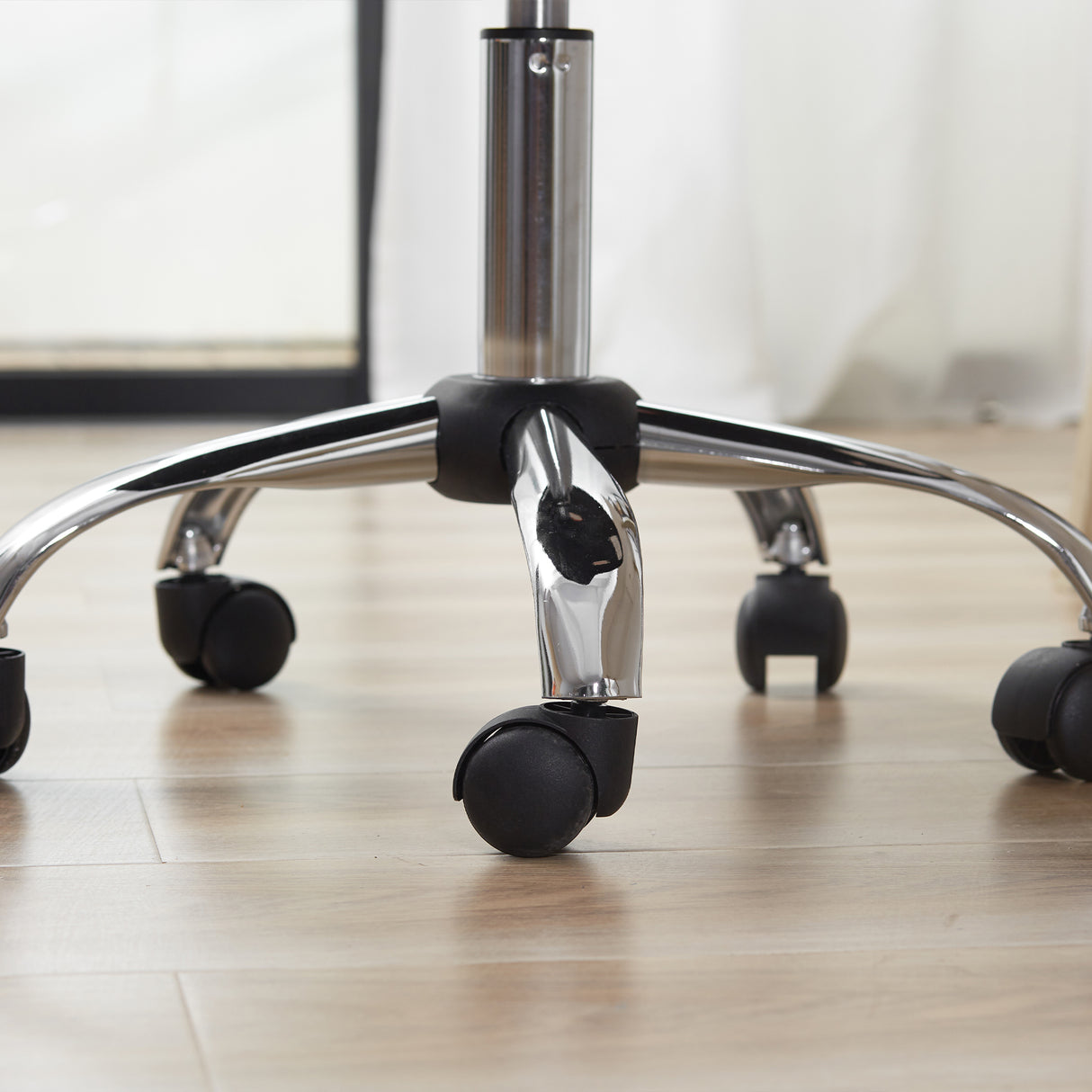 easycomfort easycomfort sedia da ufficio ergonomica girevole 5 ruote altezza regolabile ean 8054111843478