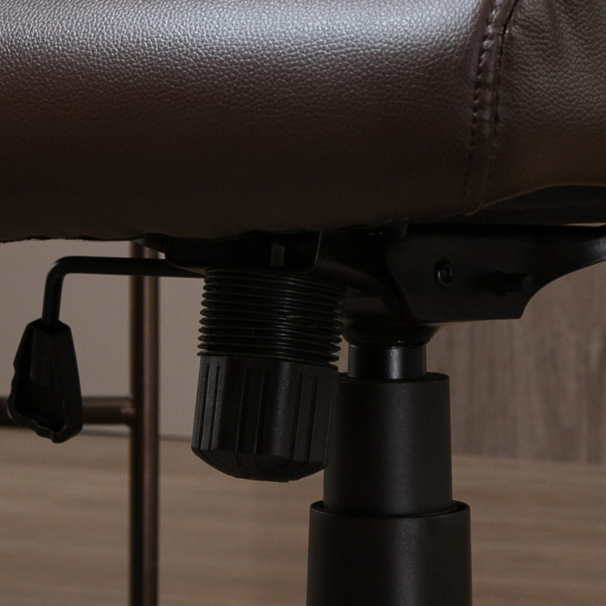 easycomfort easycomfort sedia da ufficio altezza regolabile e ruote 61.5x66x113 123cm marrone