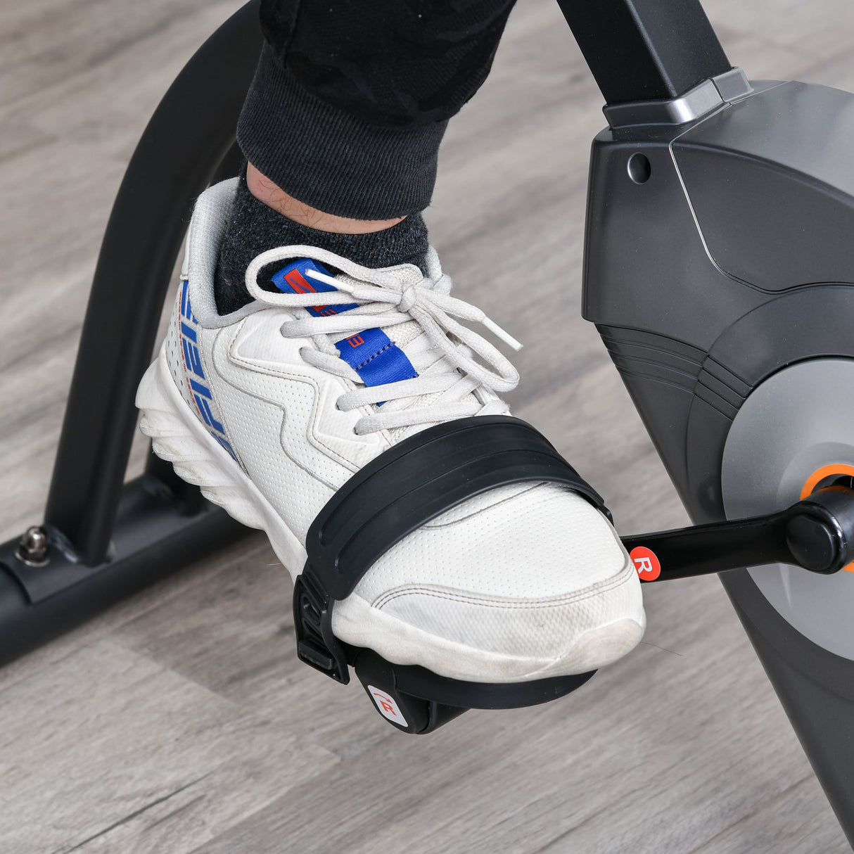 easycomfort easycomfort cyclette pieghevole con schienale bande elastiche e display lcd grigia ean 8054144138831