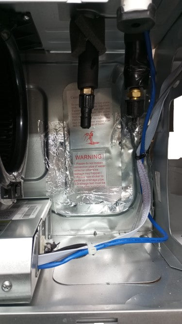 oneclima area occasioni climatizzatore condizionatore oneclima inverter soffittopavimento 18000 btu air 18 pvmsft m r 32 wi fi optional con telecomando di serie incluso