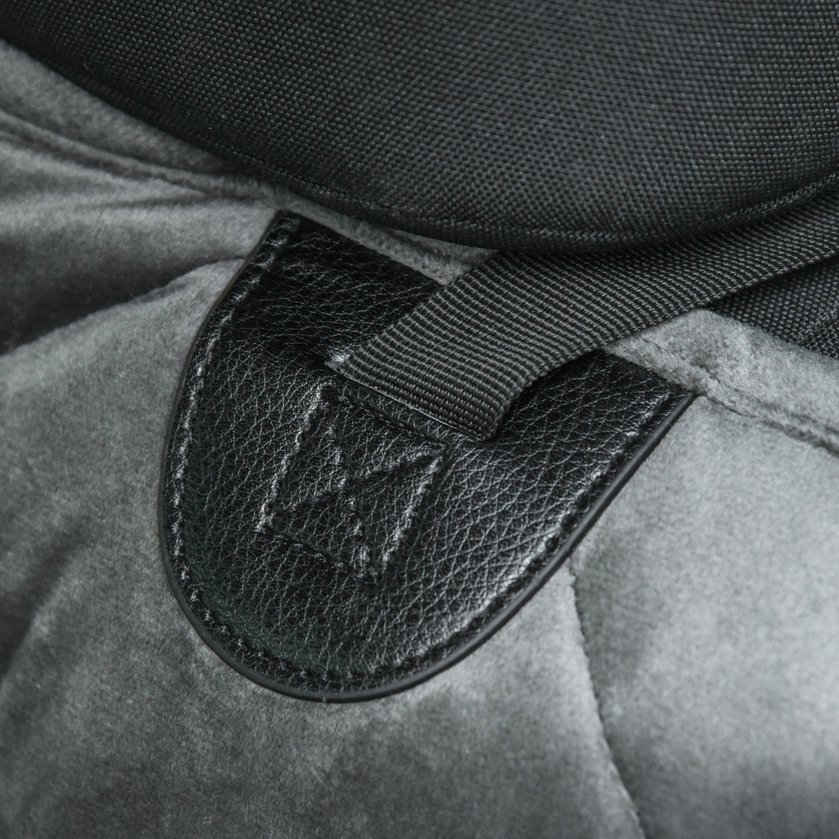 easycomfort easycomfort telo coprisedile per auto effetto velluto con fondo antiscivolo e cinghie di fissaggio 160x145cm grigio