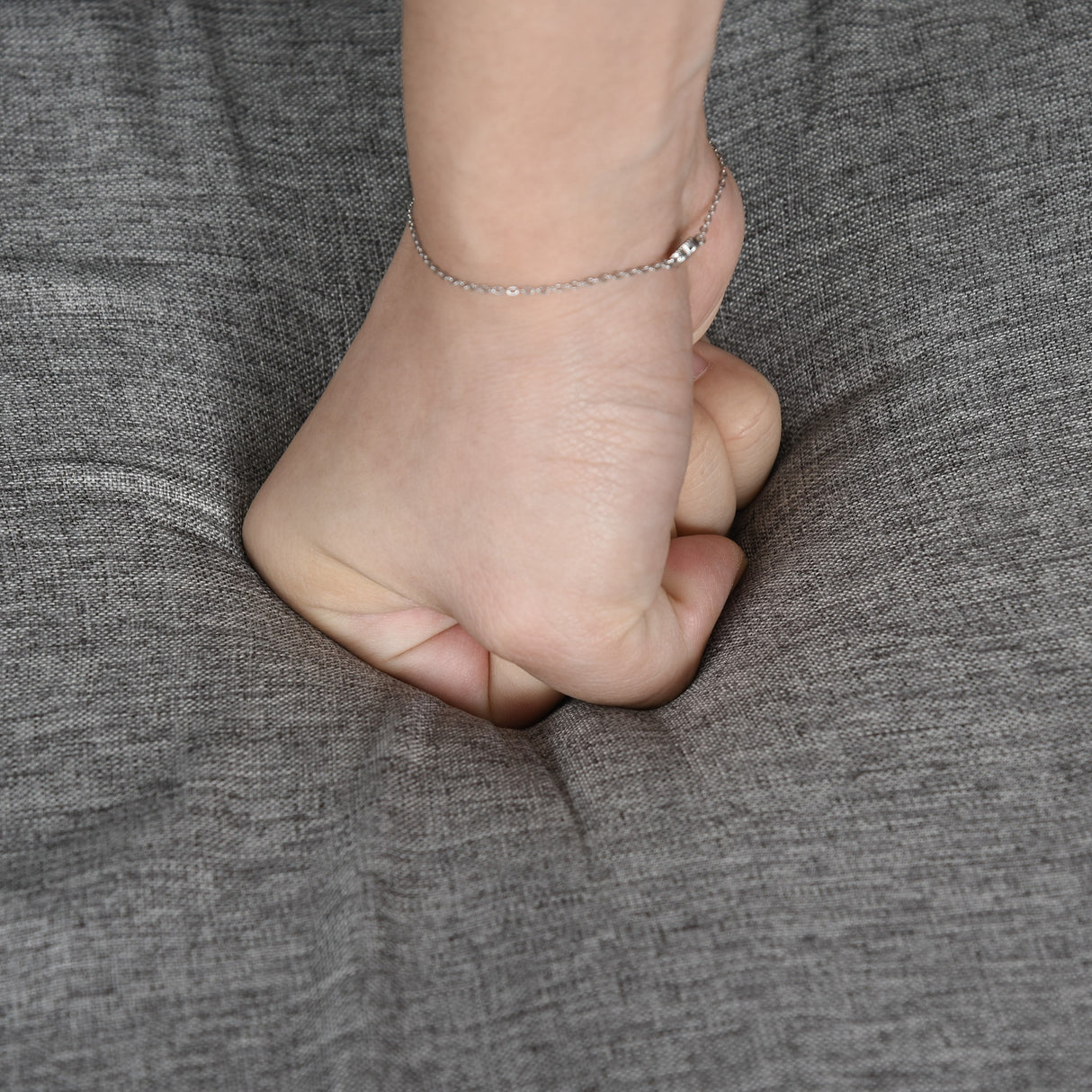 easycomfort easycomfort cuccia per gatti in legno con 2 cuscini e tiragraffi rimovibili grigio ean 8054111847070