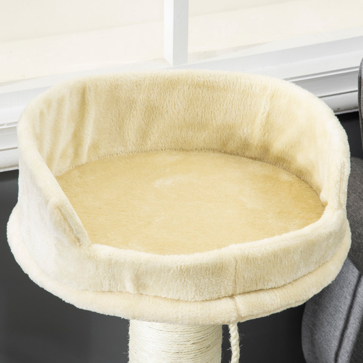 easycomfort easycomfort albero tiragraffi per gatti con lettino e pallina in peluche e palo in sisal 55x55x83cm beige