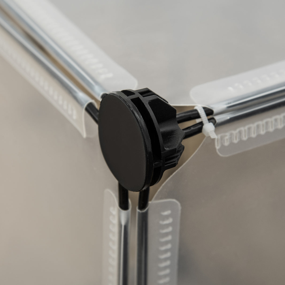 easycomfort easycomfort recinto modulare per conigli e animali di piccole dimensioni 27 pannelli acciaio e resina nero