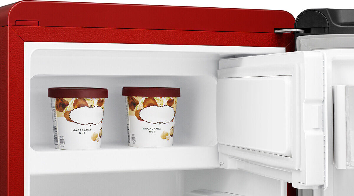 hisense frigorifero monoporta hisense rr106d4crf 82 litri classe f a867xl48xp451 statico rosso ean 6921727062765