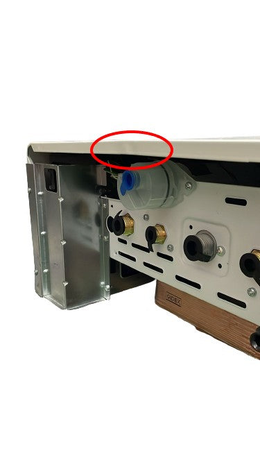 ariston area occasioni caldaia ariston a condensazione per esterni genus one net ext 25 metano o gpl completa di kit scarico fumi