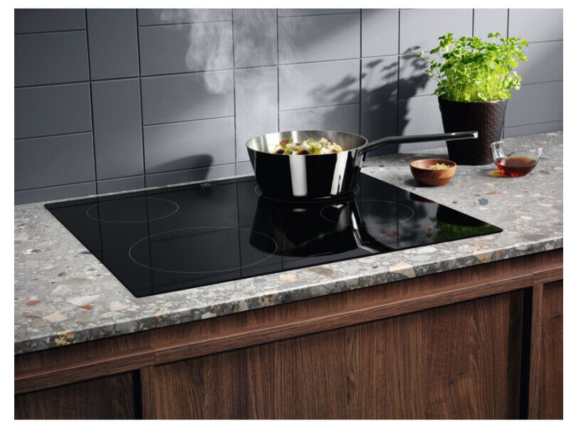 electrolux piano ad induzione electrolux eib60424ck serie 300 4 fuochi l59xp52 vetroceramica nero
