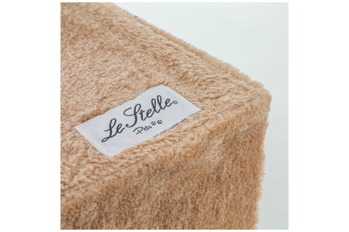 le stelle tiragraffi per gatti beige rivestimento peluche con palle e palo bianchi 34x42xh 51cm 8024299800259 ean 8024299800259
