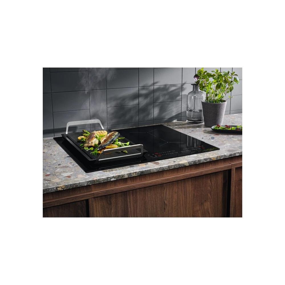 electrolux piano cottura a induzione electrolux serie 600 bridge eil83443 4 fuochi l78xp52 vetroceramica nero ean 7332543773589