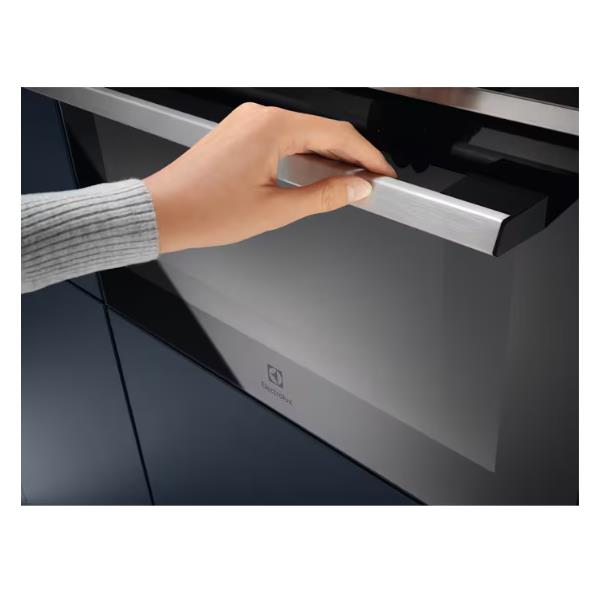 electrolux forno a microonde electrolux serie 600 evm8e08x 42 litri 1000 w a45xl56xp55 grill touch control nero ean 7332543841769