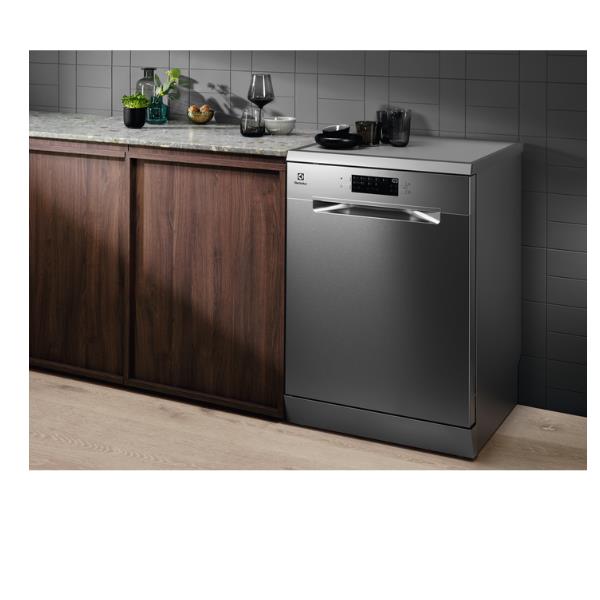 electrolux lavastoviglie electrolux esa47200sx serie 300 13 coperti classe e a818xl596xp63 inox antimpronta ean 7332543824861