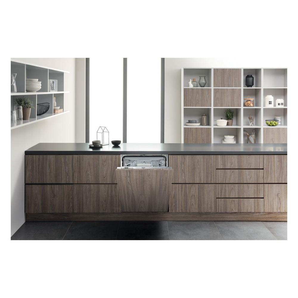 hotpoint lavastoviglie da incasso hotpoint f159422 hi5030wef 14 coperti classe d a82xl598xp555 ean 8050147594223