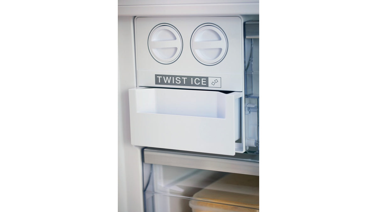 whirlpool frigorifero doppia porta whirlpool w84te 72 m 2 587 litri a186xl84xp75 classe e marmo no frost freshbox 0 porta reversibile ean 8003437615597