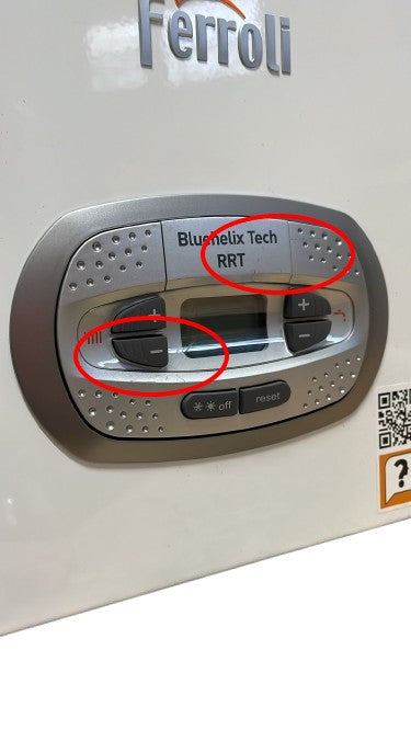 ferroli area occasioni caldaia a condensazione ferroli bluehelix tech rrt 34c low nox metanogpl completa di kit scarico fumi