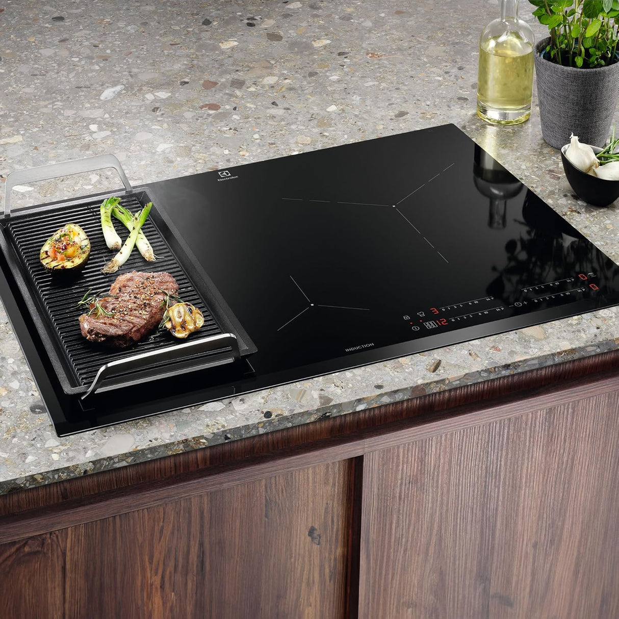 electrolux piano cottura a induzione electrolux serie 600 bridge lil83443 4 fuochi l78xp52 vetro ceramica nero ean 7332543778416