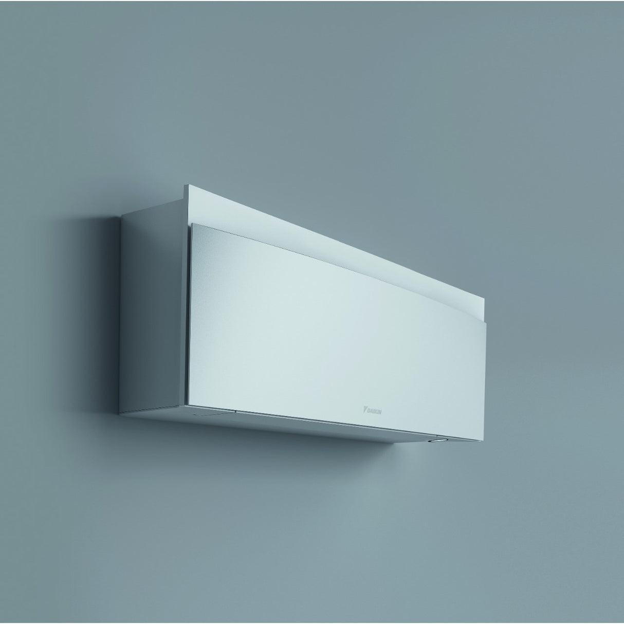 daikin climatizzatore condizionatore daikin bluevolution inverter serie emura white iii 7000 btu ftxj20aw r 32 wi fi integrato classe a garanzia italiana