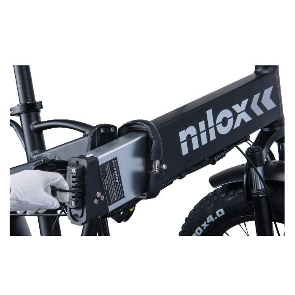 e bike nilox j4 30nxeb207v001v2 motore brushless high speed da 36v 250w batteria removibile lg da 36 v 8 ah gomme fat da 20 doppio freno a disco ean 8051122173921