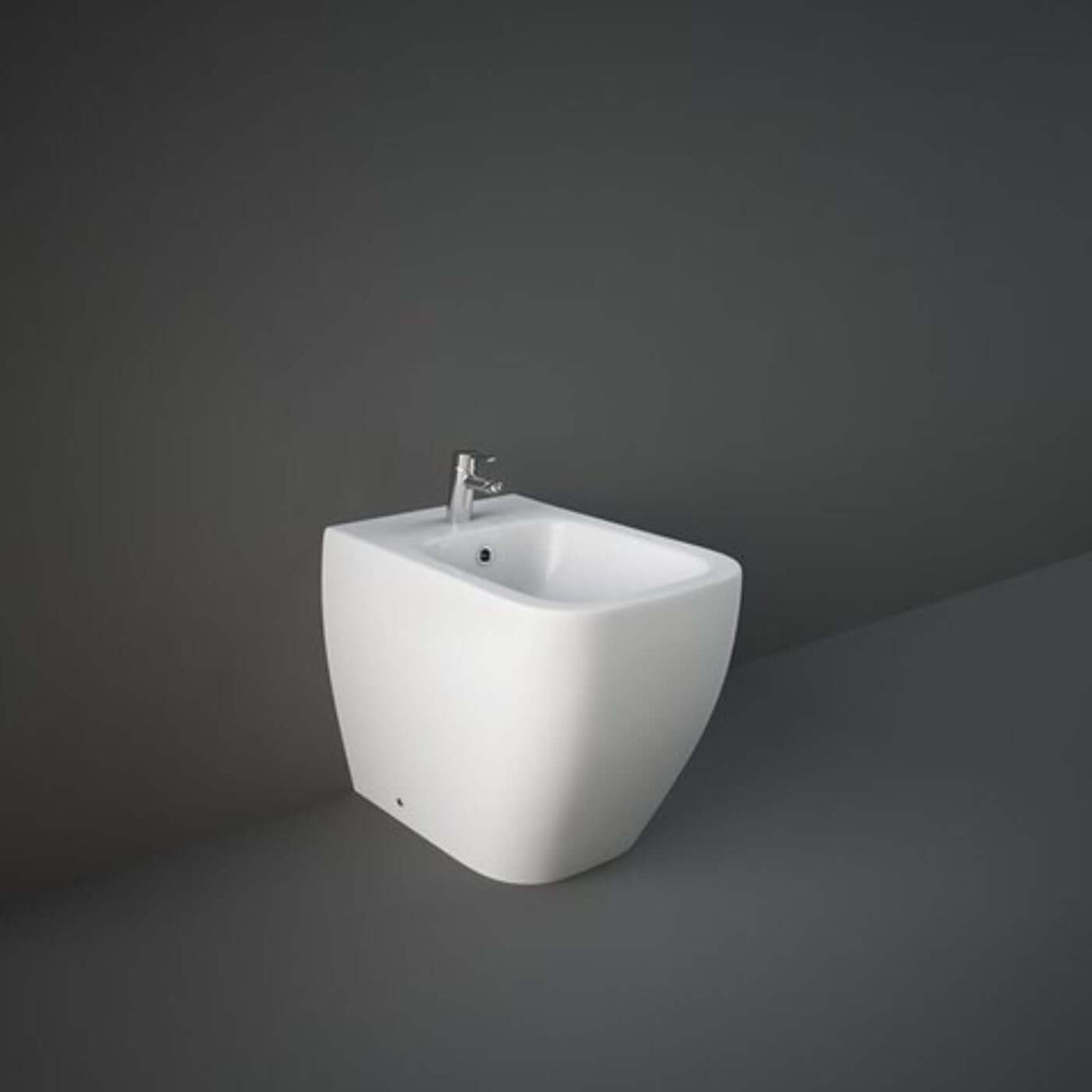 rak ceramics bidet a pavimento filo parete rak metropolitan in ceramica 53 x 34 cm ean 99580353