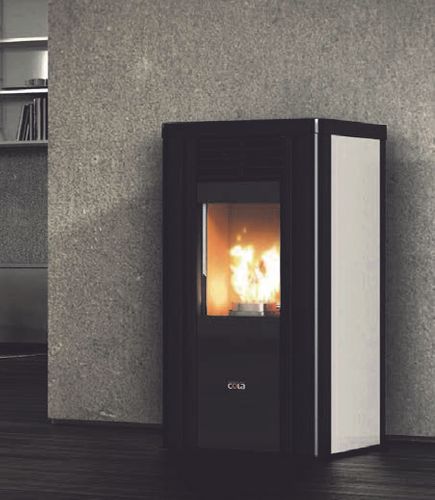 anselmo cola stufa a pellet ventilata anselmo cola pupilla 1101 kw in acciaio maiolica wi fi integrato con palmare incluso disponibile in vari colori