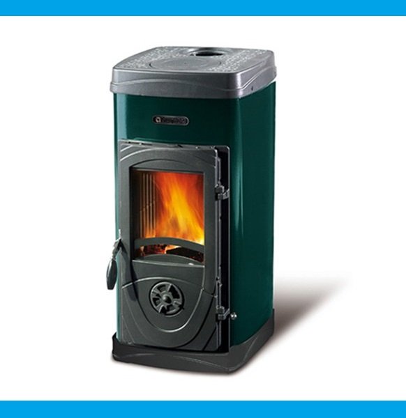 la nordica stufa a legna in acciaio e ghisa fuoco continuo la nordica extraflame mod super junior 5 kw verde