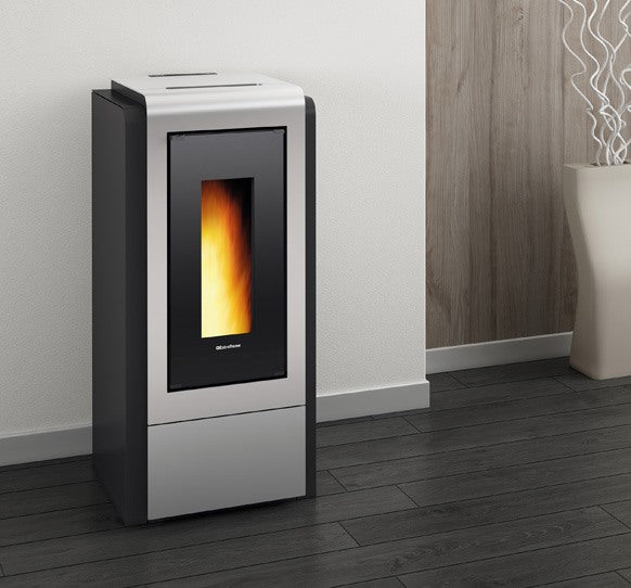 la nordica termostufa a pellet la nordica extraflame modello megan idro steel 12 kw colore silver new