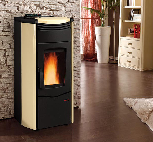 la nordica termostufa a pellet la nordica extraflame modello melinda idro steel 2 0 142 kw colore pergamena