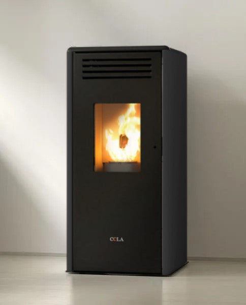 anselmo cola stufa a pellet anselmo cola modello smart 697 kw colore bordeaux disponibile in vari colori in acciaio maiolica ean 99462933