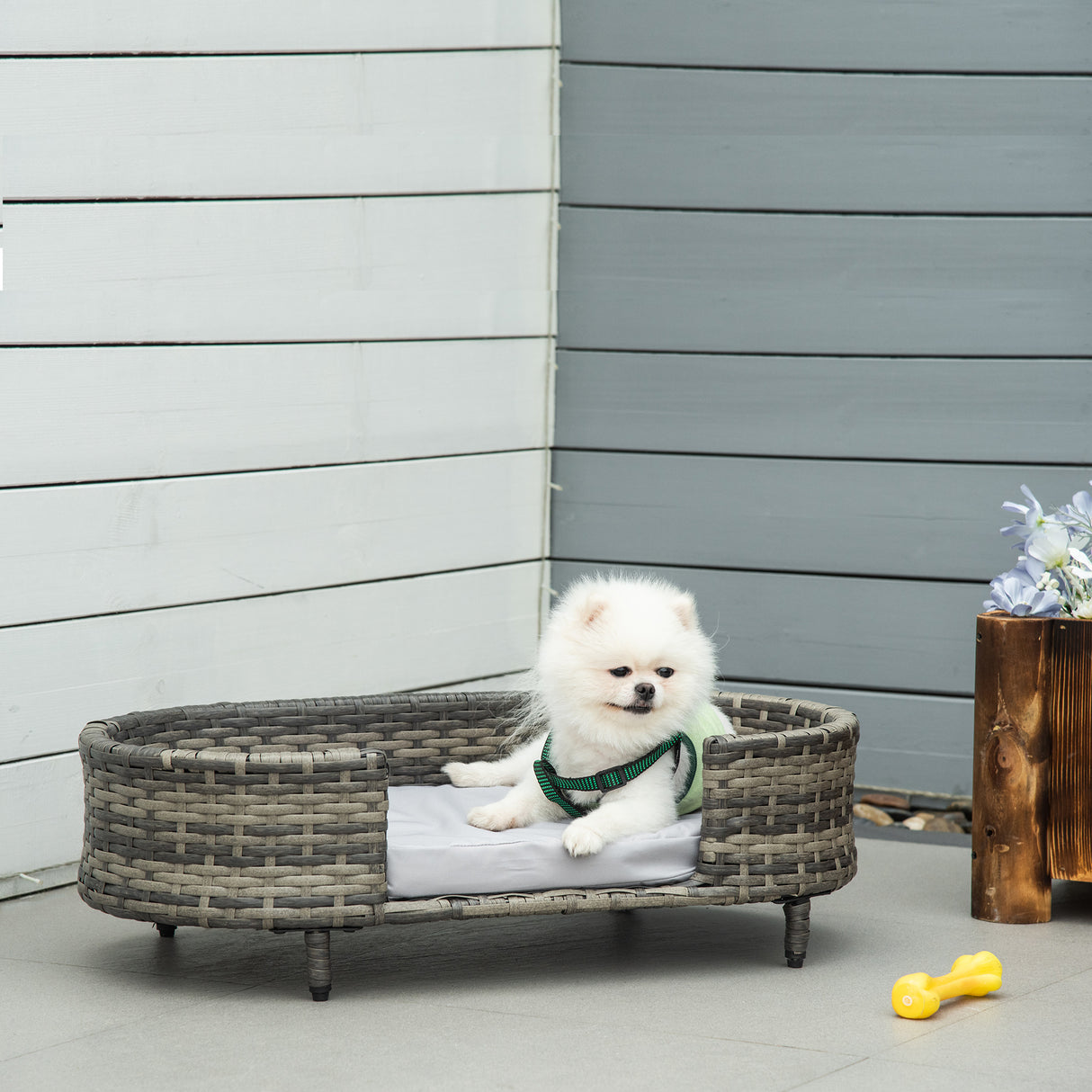 easycomfort easycomfort divano per cani di taglia piccola e media divano rialzato in rattan pe con cuscino impermeabile in gommapiuma 74x42x21cm marrone e grigio