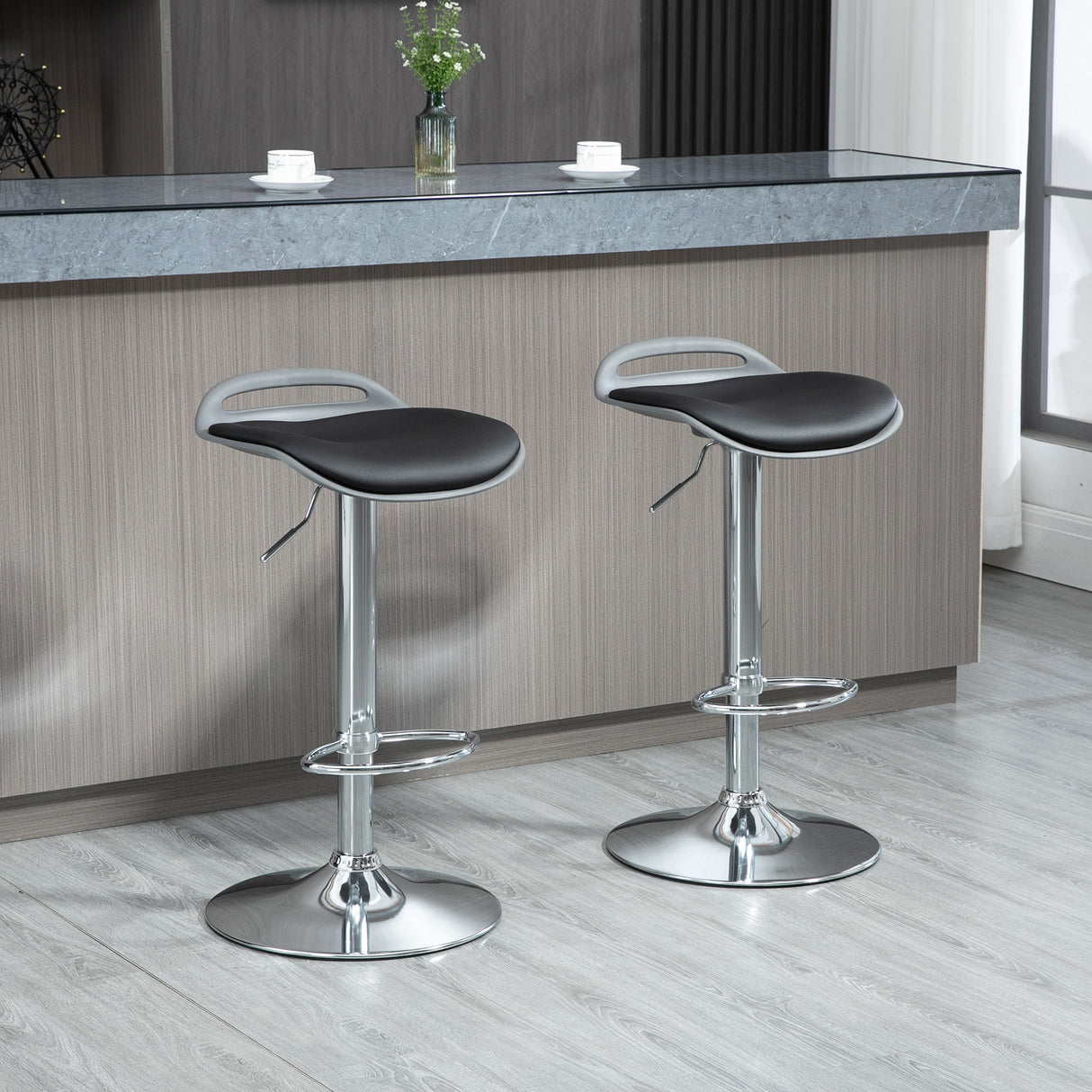 easycomfort easycomfort set di 2 sgabelli da bar con altezza regolabile e girevoli con poggiapiedi nero
