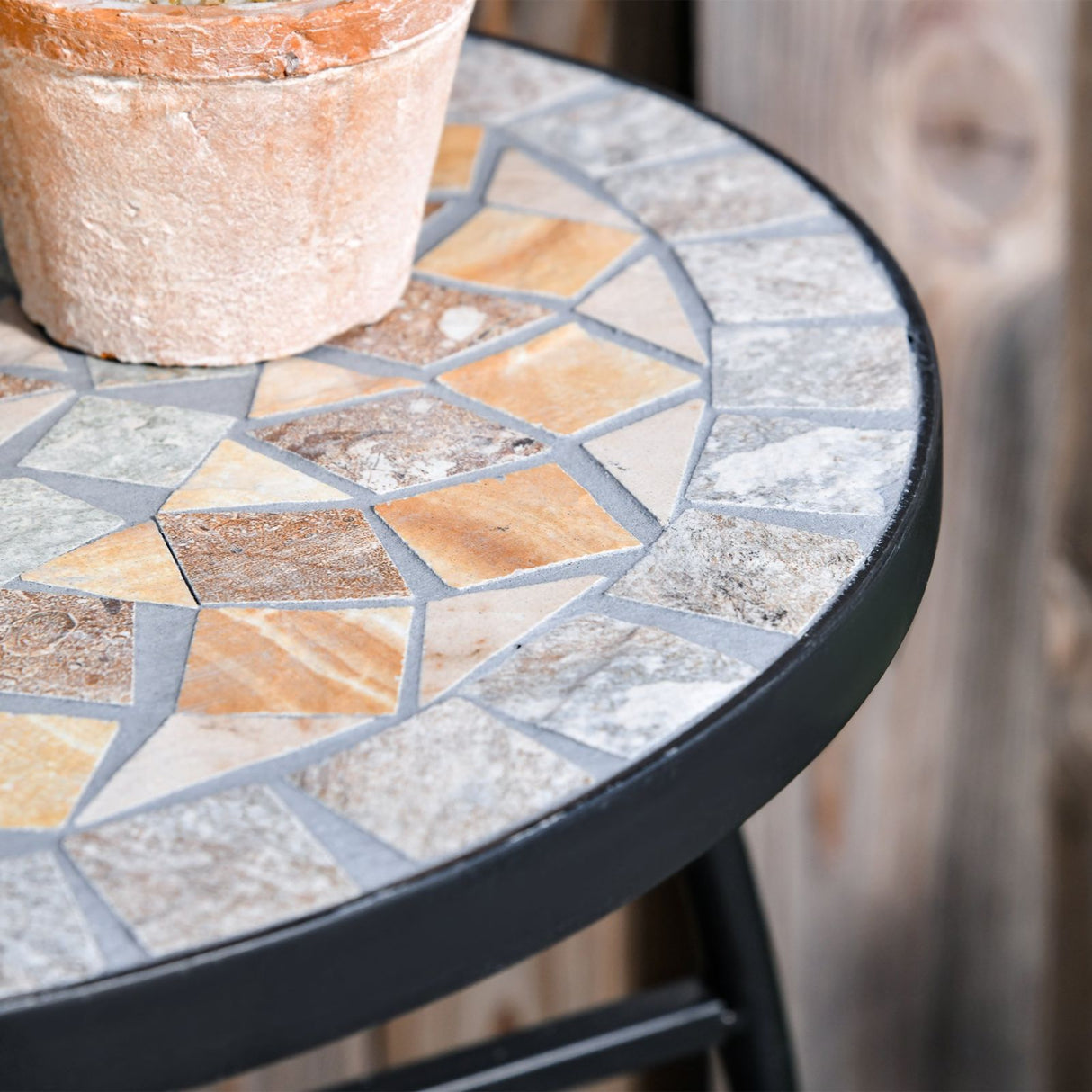 easycomfort easycomfort tavolino da giardino tavolo da esterno in metallo nero e ceramica verde e arancione 36 x 58cm ean 8054111849111