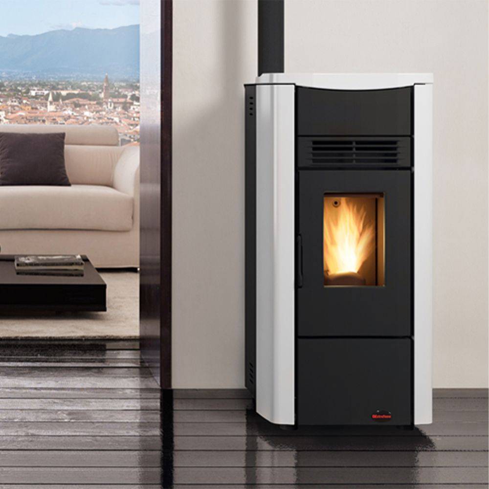 la nordica offerta stufa a pellet ventilata la nordica extraflame giusy evo 7 kw colore bianco