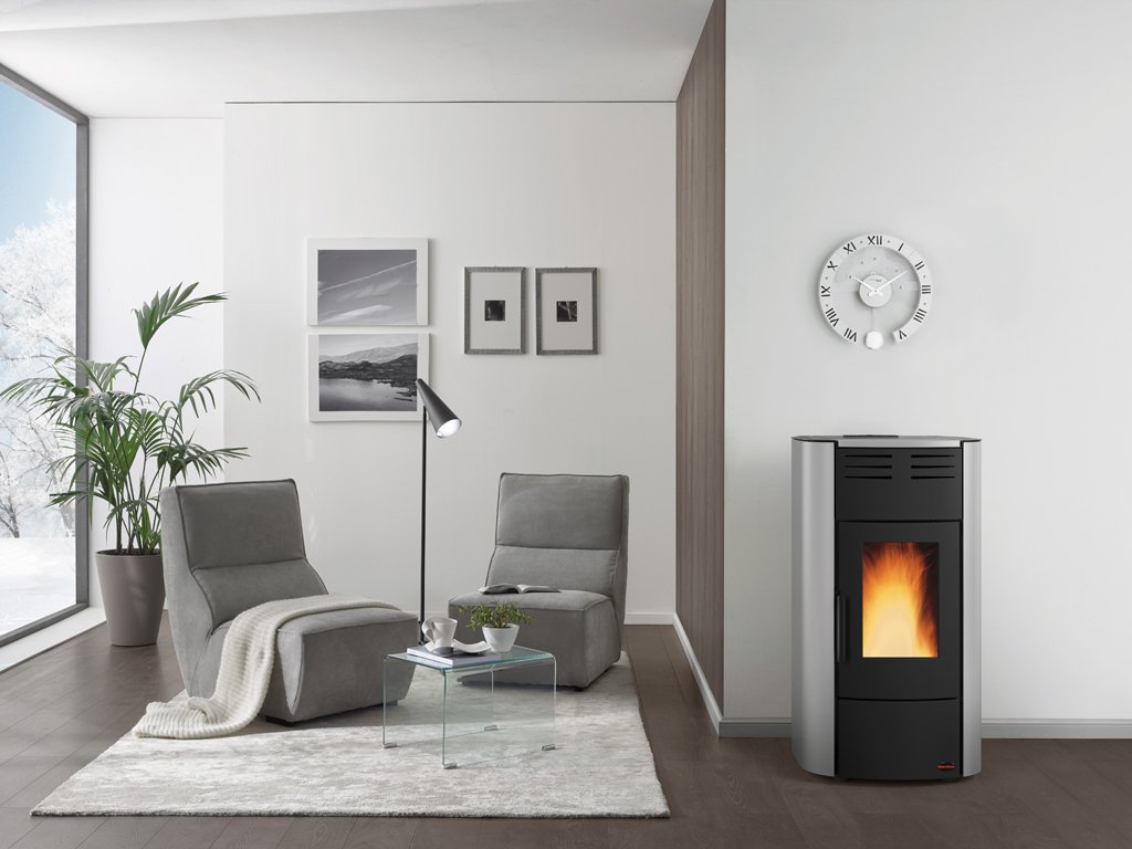 la nordica termostufa a pellet la nordica extraflame modello raffaella idro 2 0 188 kw colore argento ean 8055776918358