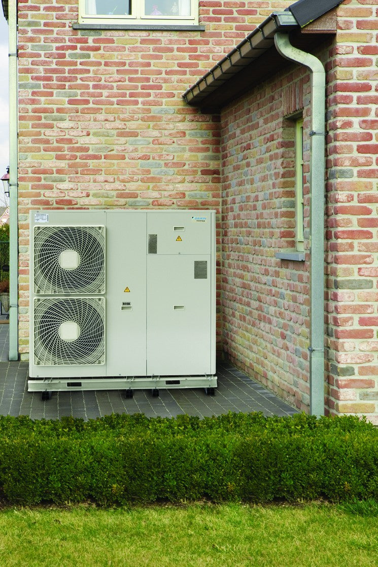 daikin offerta mini chiller daikin pompa di calore inverter aria acqua ewyq009acv3p da 9 kw monofase r 410