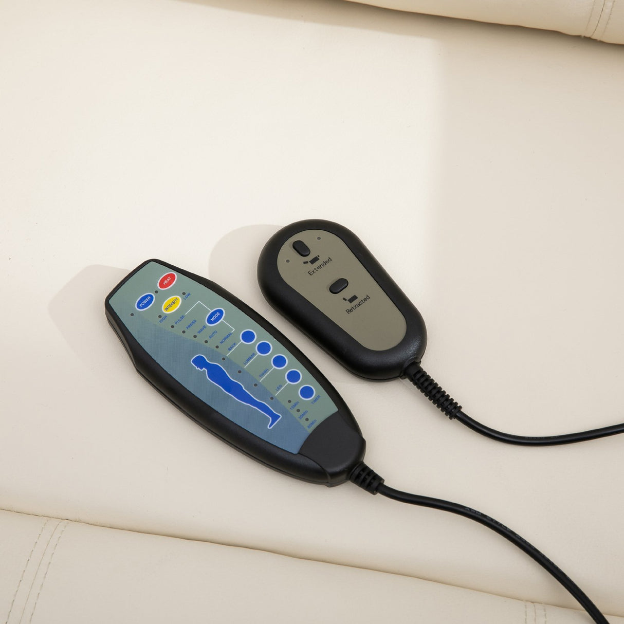 easycomfort easycomfort poltrona reclinabile massaggiante riscaldante con meccanismo alzapersona e telecomando crema ean 8054144137063