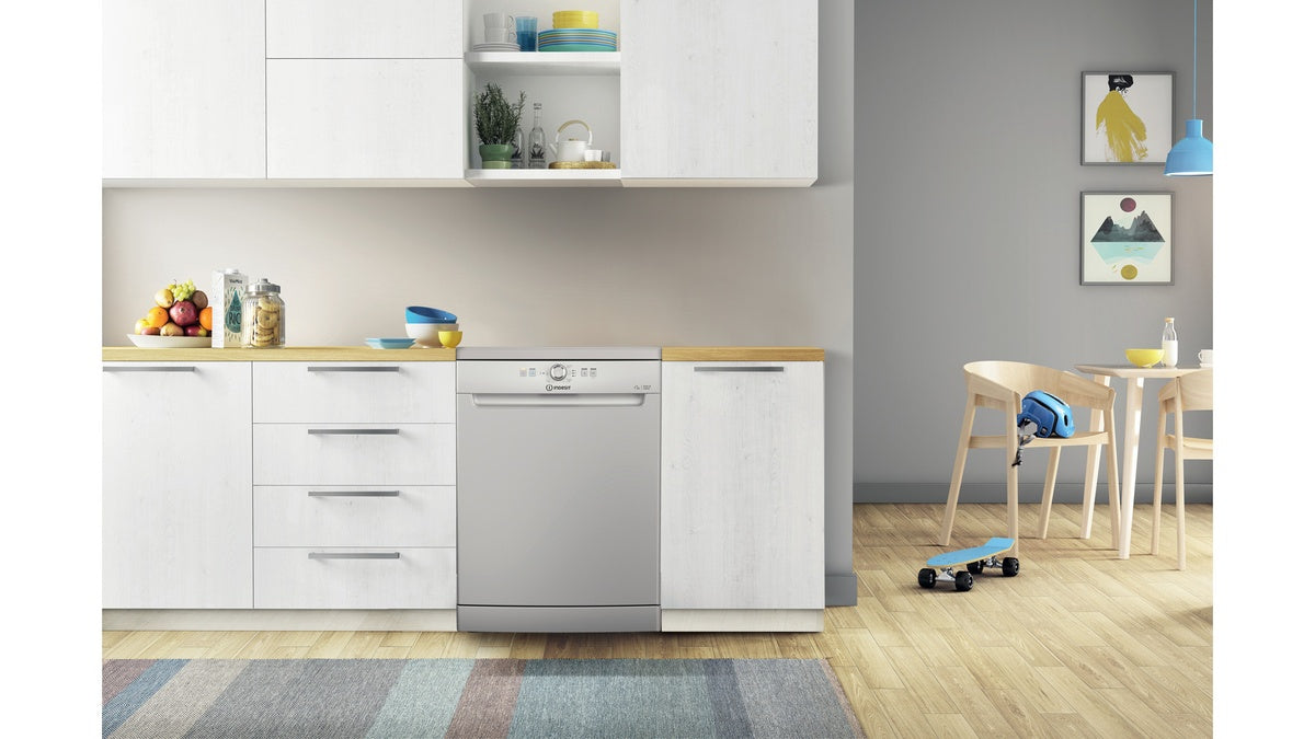 indesit lavastoviglie a libera installazione indesit d2f hk26 s 14 coperti classe e a85xl60xp59 argento fastclean push go ean 8050147662779