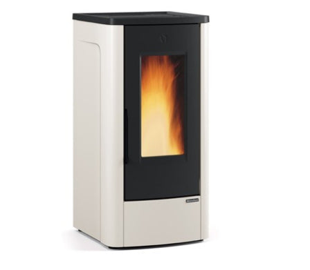 la nordica stufa a pellet canalizzata la nordica extraflame dahiana plus 30 100kw vari colori disponibili bordeaux