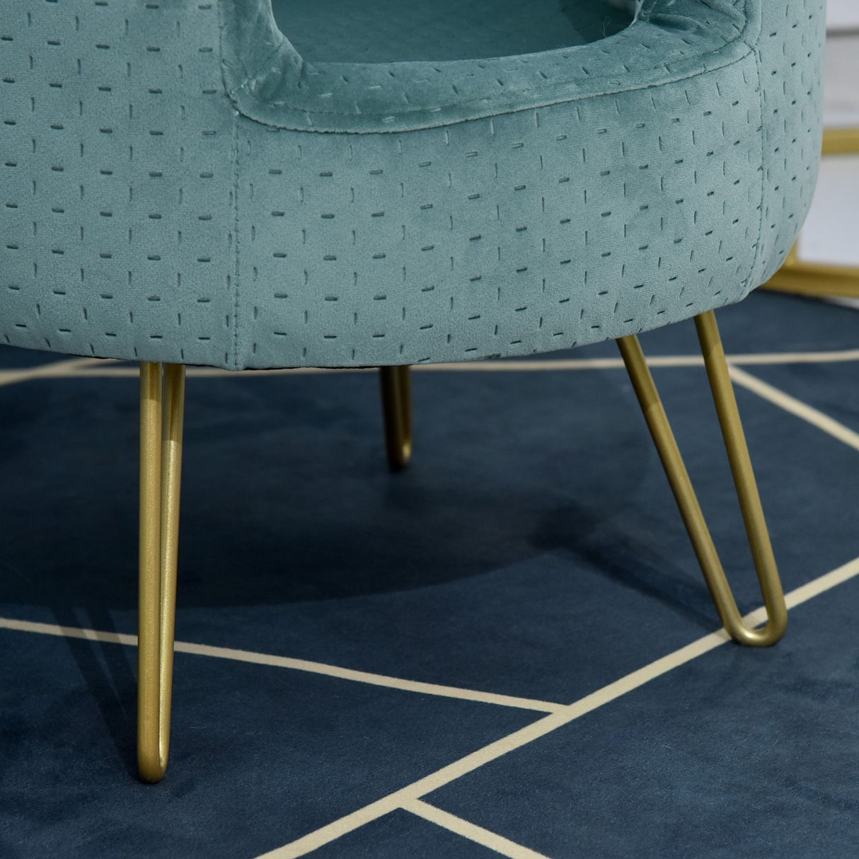 easycomfort easycomfort divanetto cuccia di design per gatti o cani in metallo oro e velluto verde petrolio ean 8054111844970